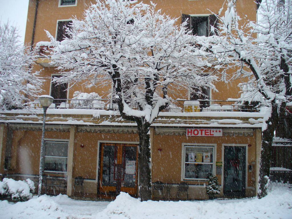 Hotel Locanda Mel Calolziocorte Exterior photo